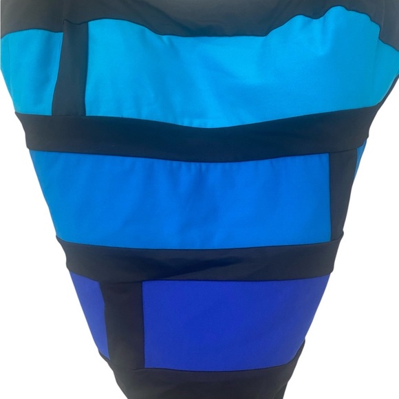 Longitude Womens One Piece Bathing Swimsuit - Picture 4 of 8